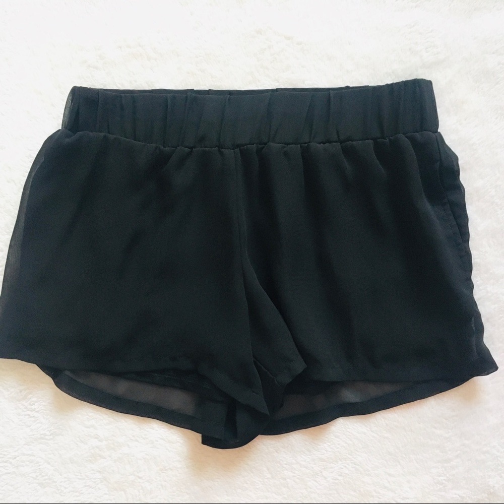 Bisou Bisou Lightweight Sheer Flowy Elastic Waist Shorts
